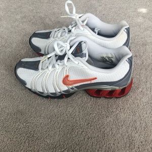 Nike Impax Sneakers